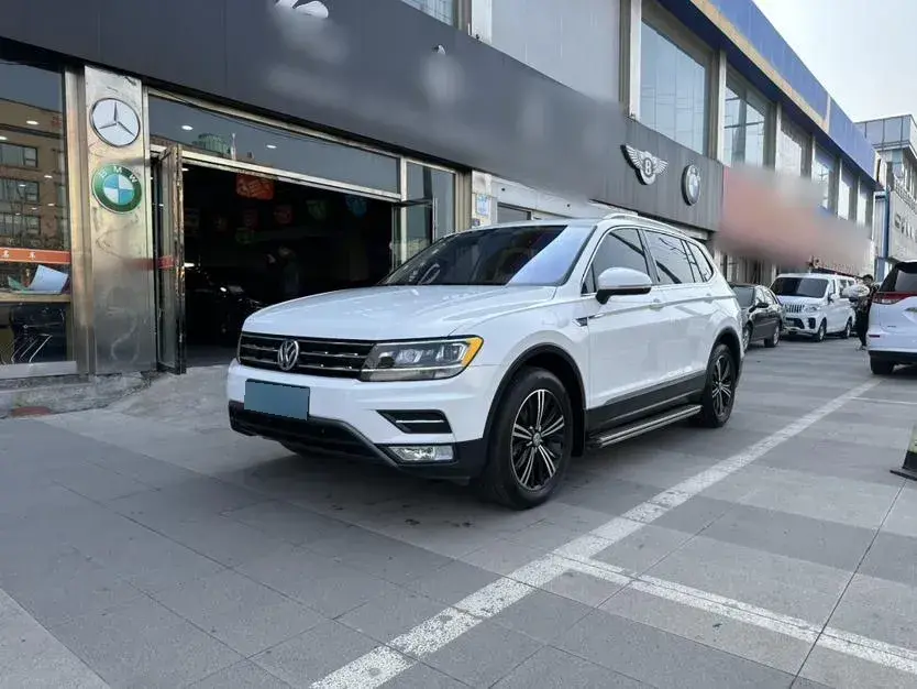 2019 Volkswagen Tiguan L 2.0T 186HP L4 7DCT
