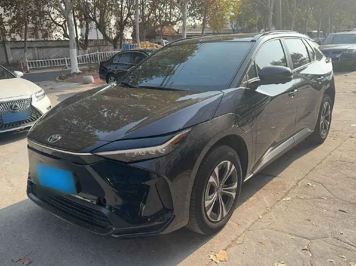 2022 Toyota bZ4X BEV 66.7KWH