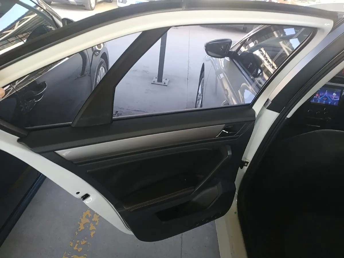 2019 Volkswagen Bora 1.5L 112HP L4 5MT,autocango,china used car exporter,china ev exporter,chinese used car exporter,chinese used ev exporter