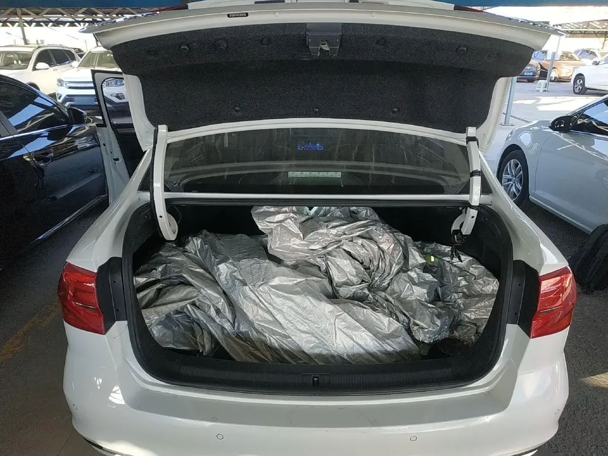 2019 Volkswagen Bora 1.5L 112HP L4 5MT,autocango,china used car exporter,china ev exporter,chinese used car exporter,chinese used ev exporter