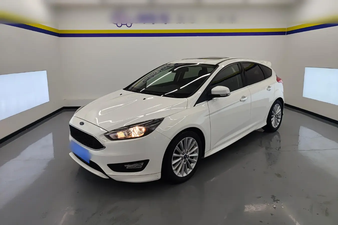 2015 Ford Focus 1.5T 181HP L4 6AT