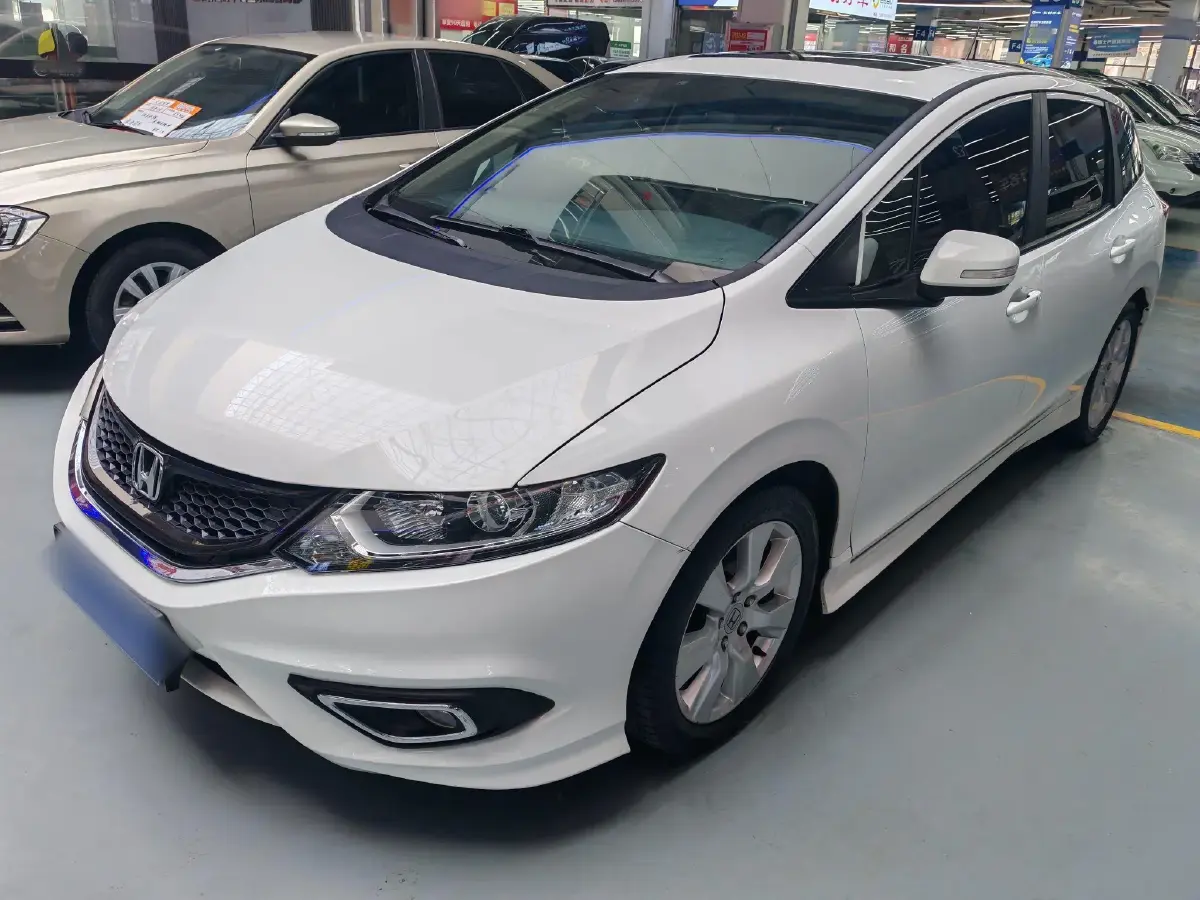 2014 Honda Jade 1.8L 141HP L4 5AT