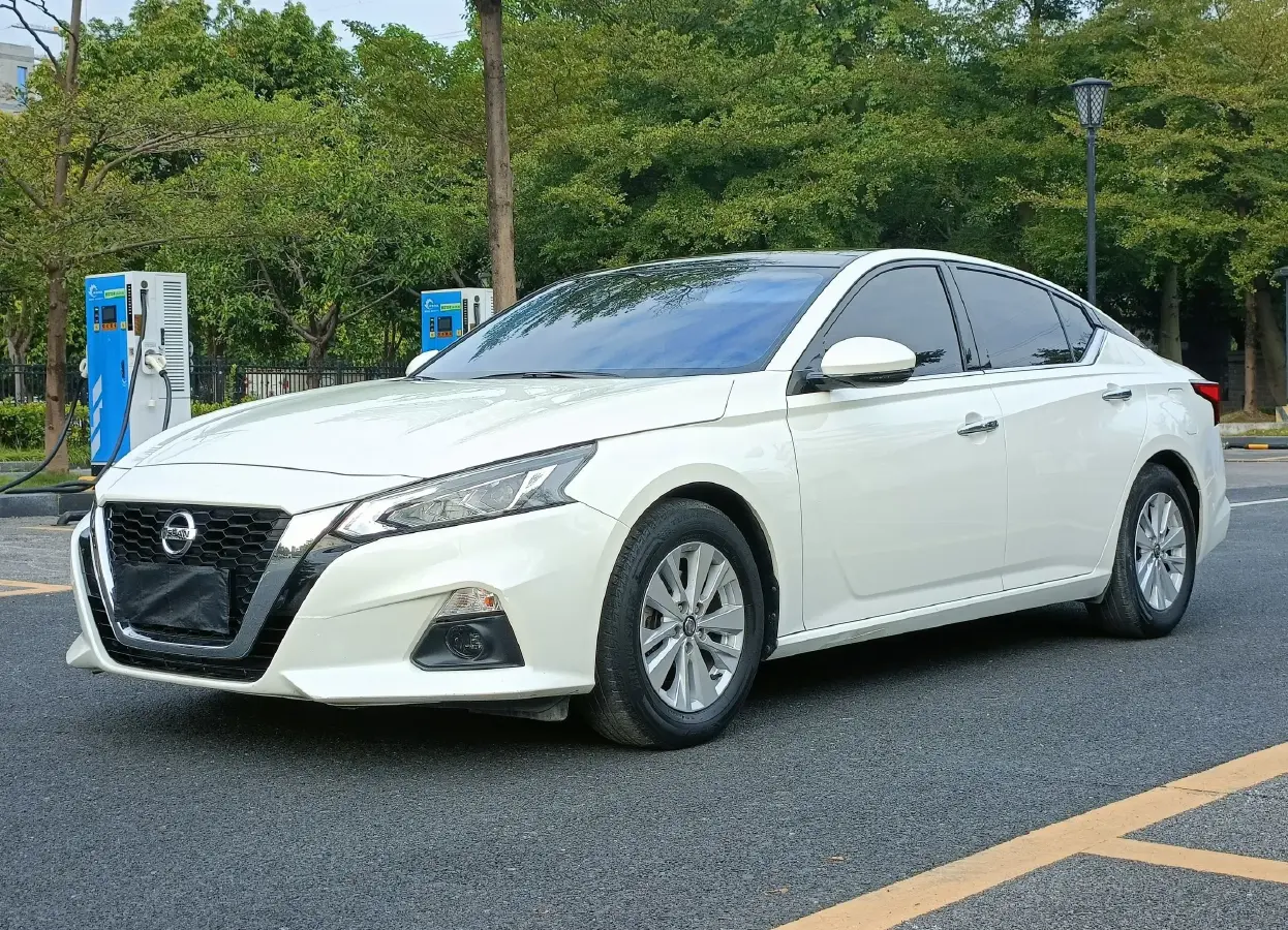 2020 Nissan Teana 2.0L 159HP L4 CVT