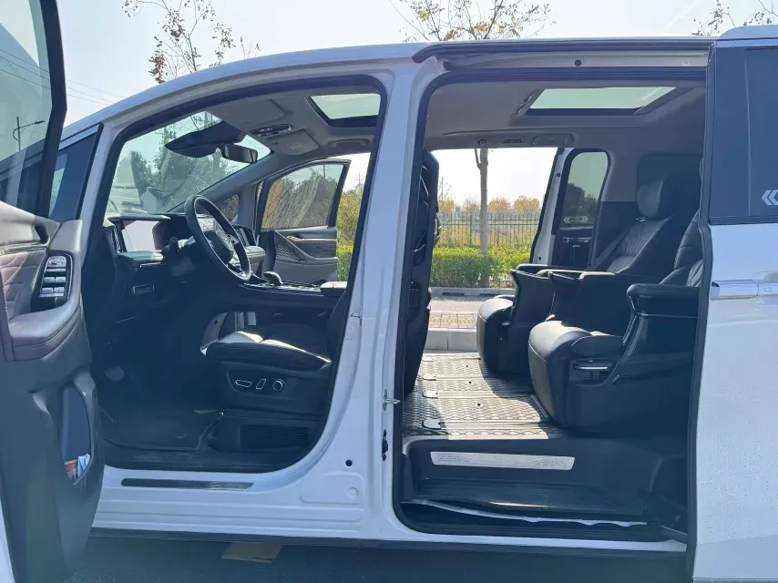 2024 GAC Trumpchi M8 2.0T 252HP L4 8AT,autocango,china used car exporter,china ev exporter,chinese used car exporter,chinese used ev exporter