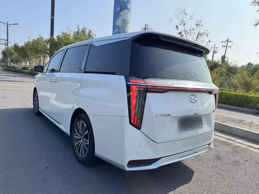 2024 GAC Trumpchi M8 2.0T 252HP L4 8AT,autocango,china used car exporter,china ev exporter,chinese used car exporter,chinese used ev exporter