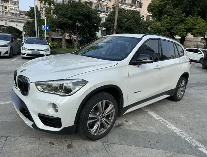 2016 BMW X1 2.0T 192HP L4 8AT