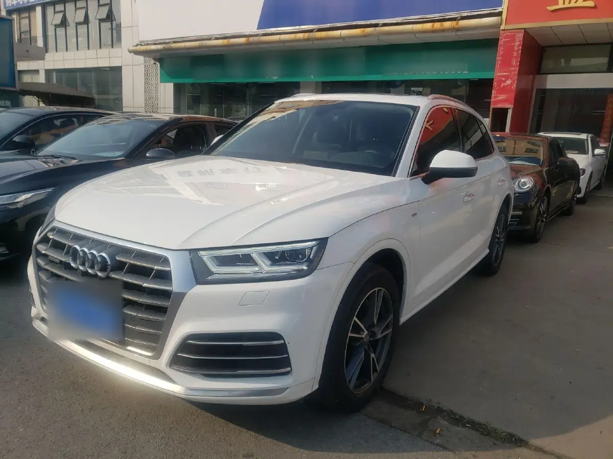 2021 Audi Q5L Sportback 2.0T 190HP L4 7DCT