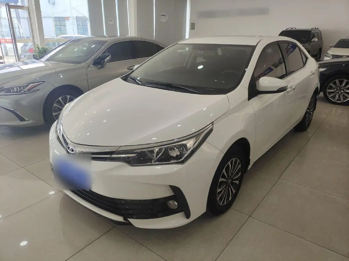 2017 Toyota Corolla 1.2T 116HP L4 CVT