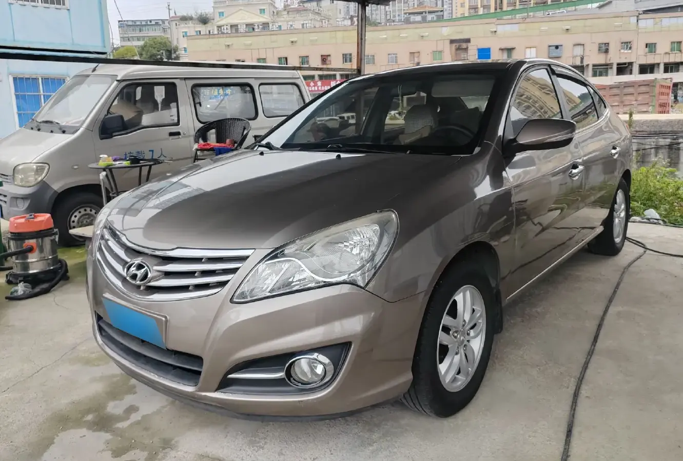 2011 Hyundai Celesta 1.6L 123HP L4 5MT