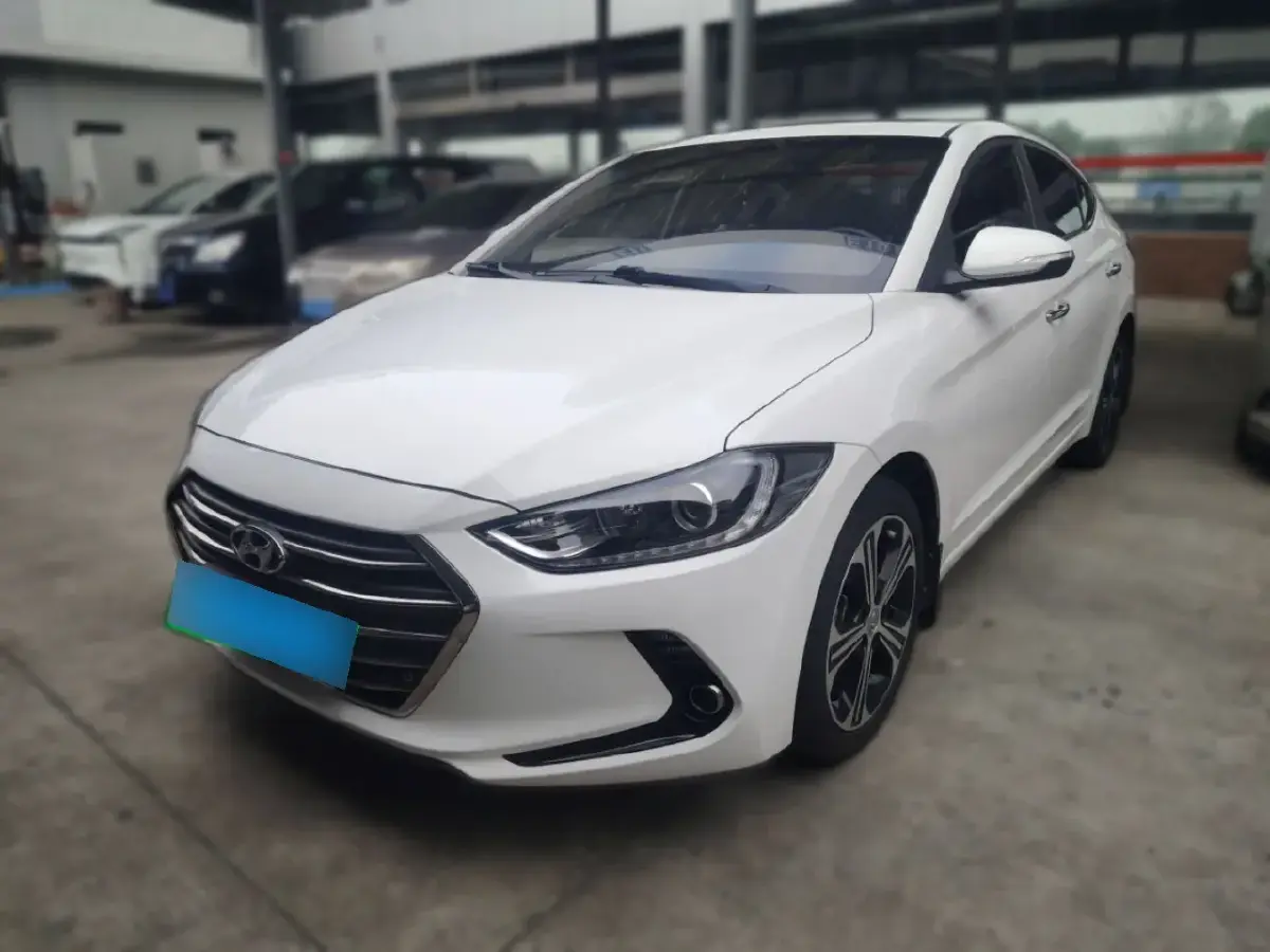 2018 Hyundai Elantra 1.4T 130HP L4 7DCT