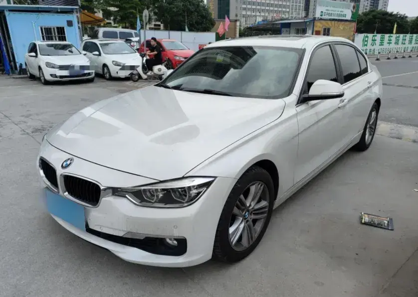 2017 BMW 3 Series 2.0T 184HP L4 8AT