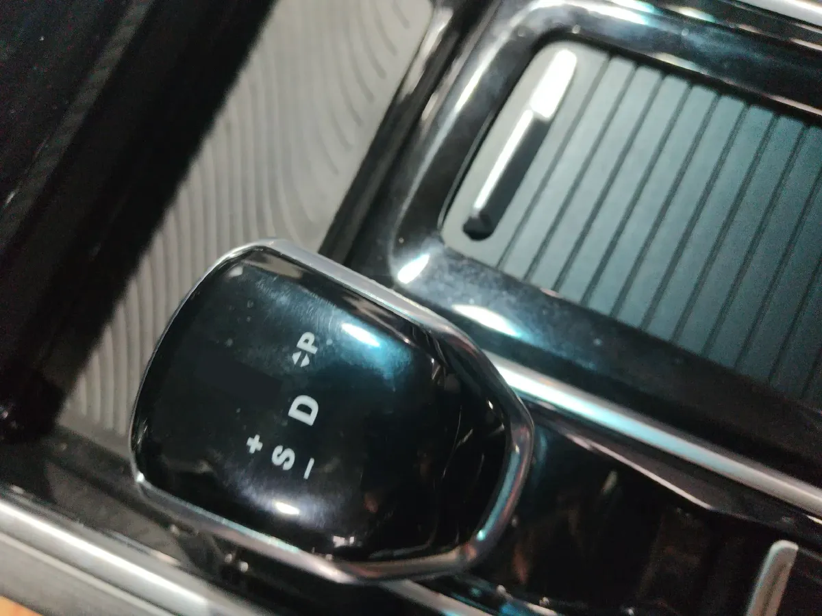 2020 JAC JiaYue X7 1.5T 174HP L4 6DCT,autocango,china used car exporter,china ev exporter,chinese used car exporter,chinese used ev exporter