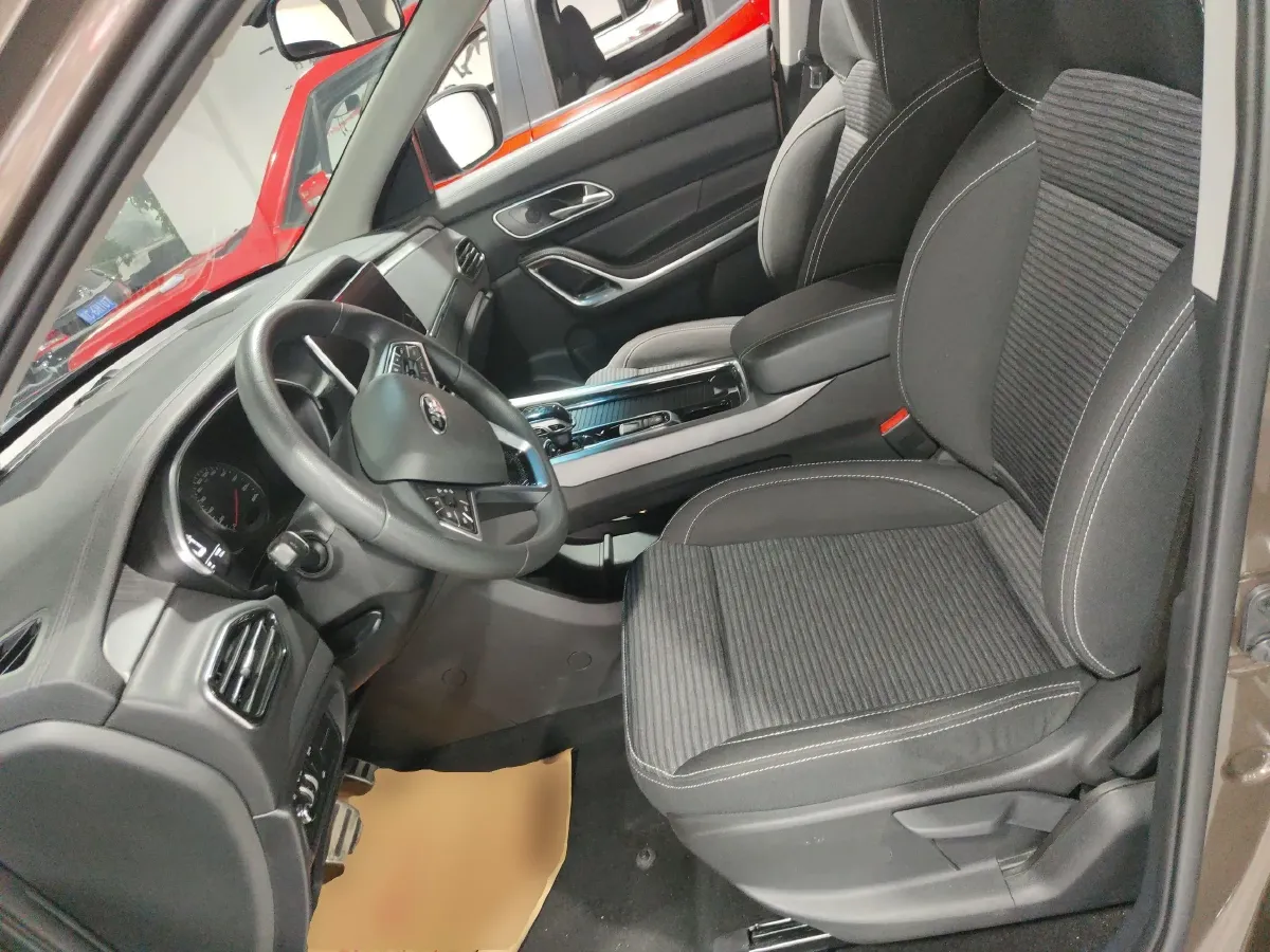 2020 JAC JiaYue X7 1.5T 174HP L4 6DCT,autocango,china used car exporter,china ev exporter,chinese used car exporter,chinese used ev exporter