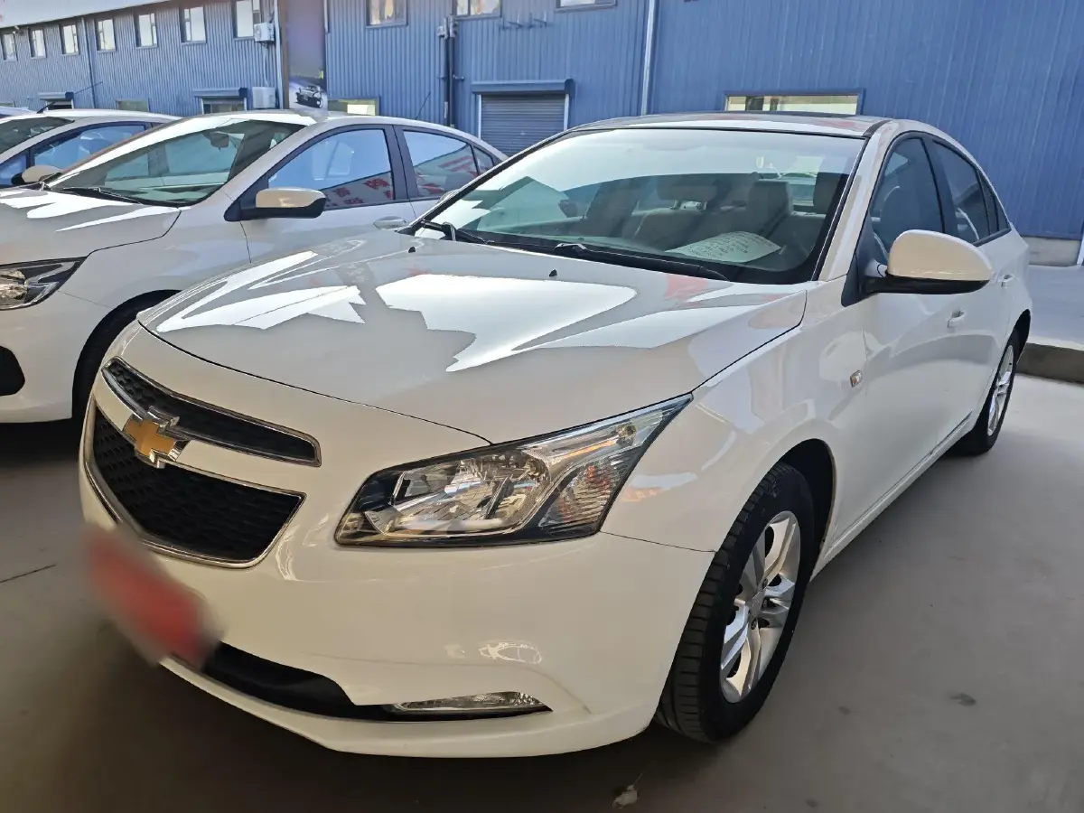 2015 Chevrolet Cruze 1.5L 113HP L4 6AT