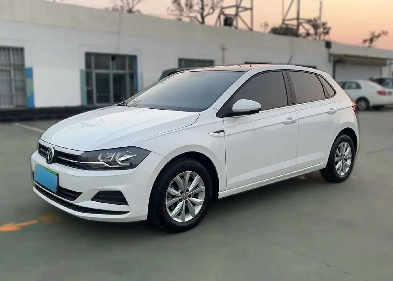 2019 Volkswagen Polo 1.5L 113HP L4 6AT