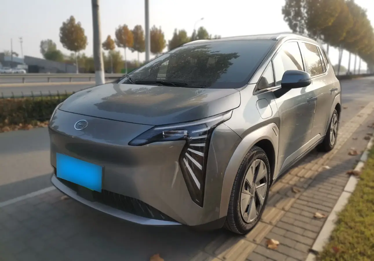 2023 Aion Y BEV 61.7KWH