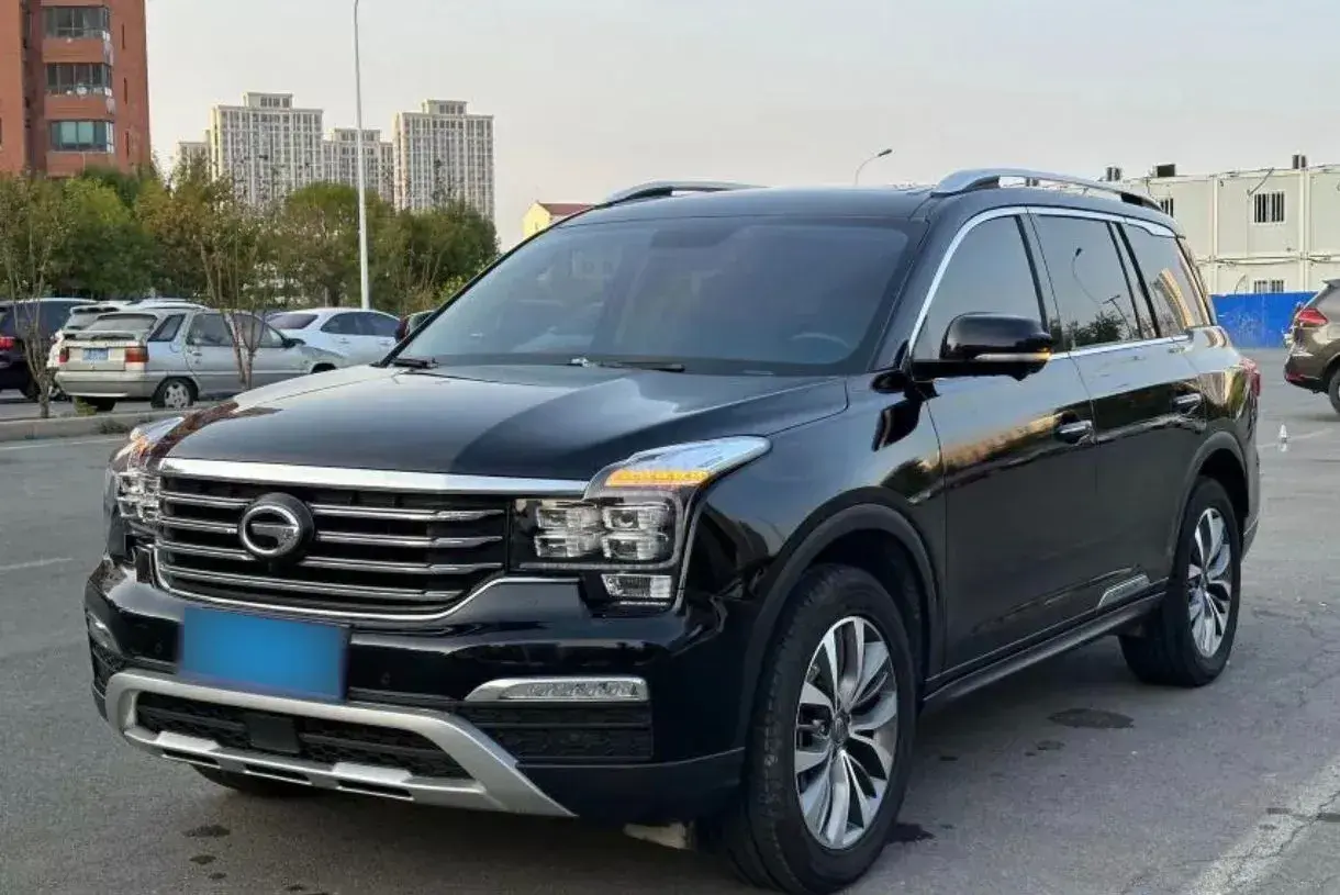 2017 GAC Trumpchi GS8 2.0T 201HP L4 6AT