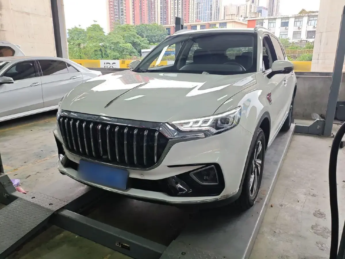 2022 HongQi HS5 2.0T 224HP L4 6AT