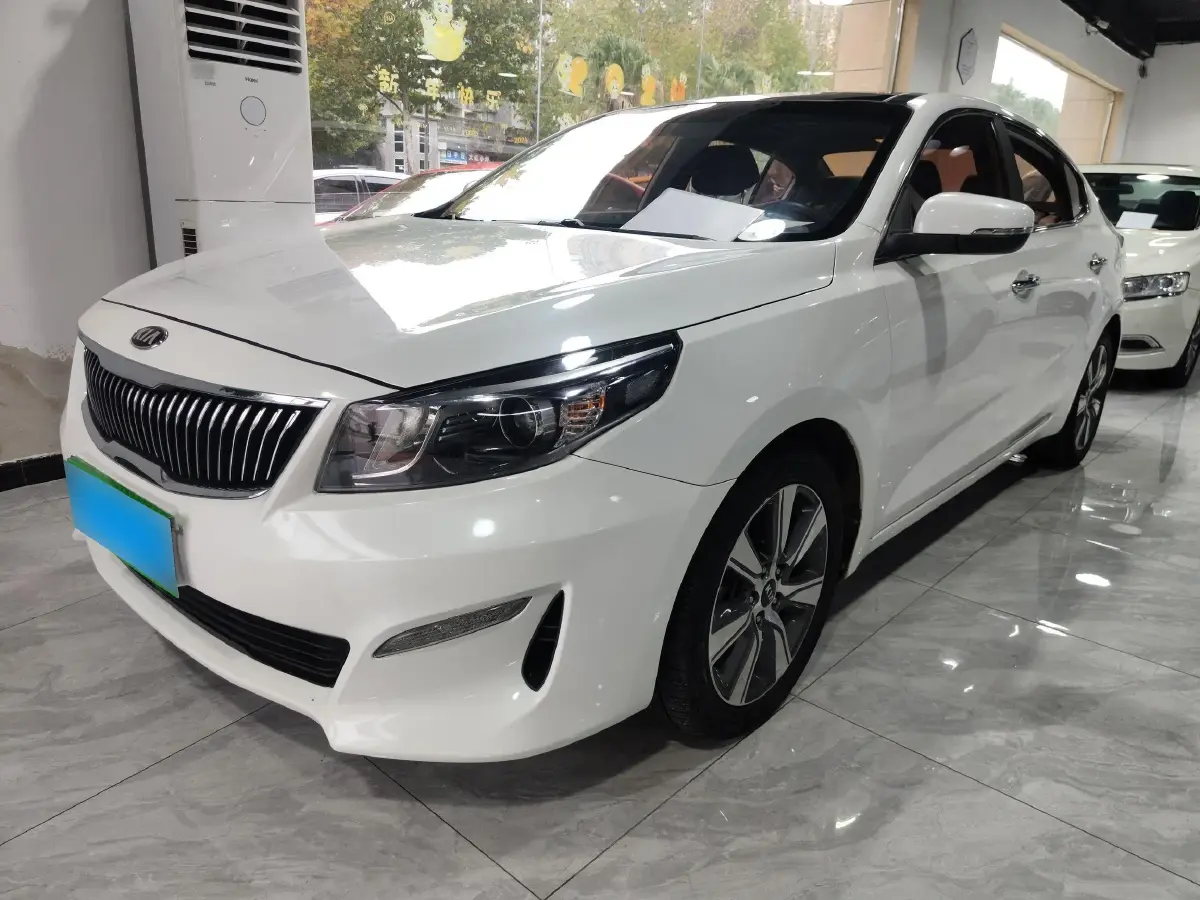 2017 Kia K4 1.6T 175HP L4 7DCT