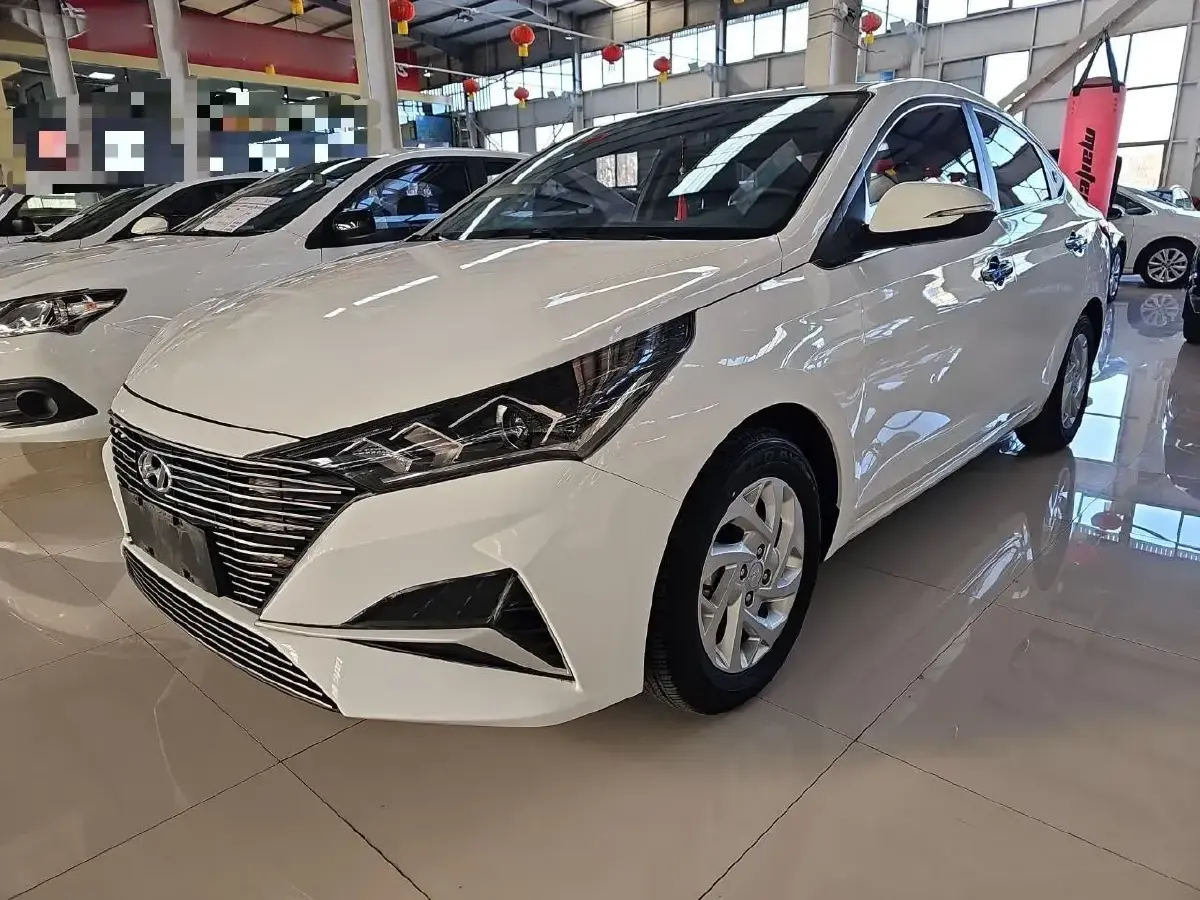 2020 Hyundai Verna 1.4L 100HP L4 6MT