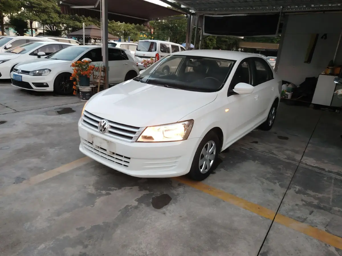 2015 Volkswagen Santana 1.6L 110HP L4 6AT