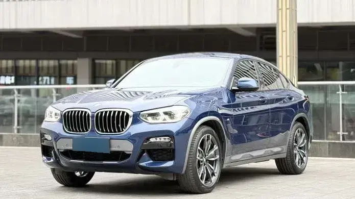 2019 BMW X4 2.0T 184HP L4 8AT