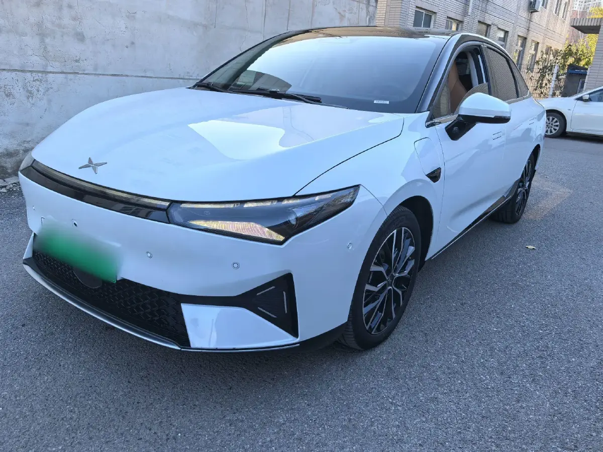 2022 Xpeng P5 BEV 55.5KWH