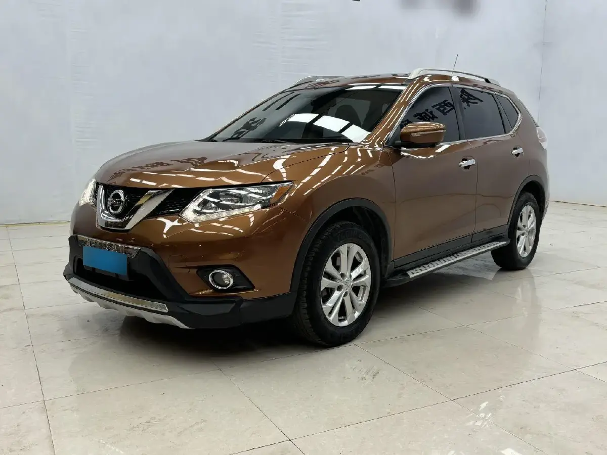 2014 Nissan X-Trail 2.0L 150HP L4 CVT