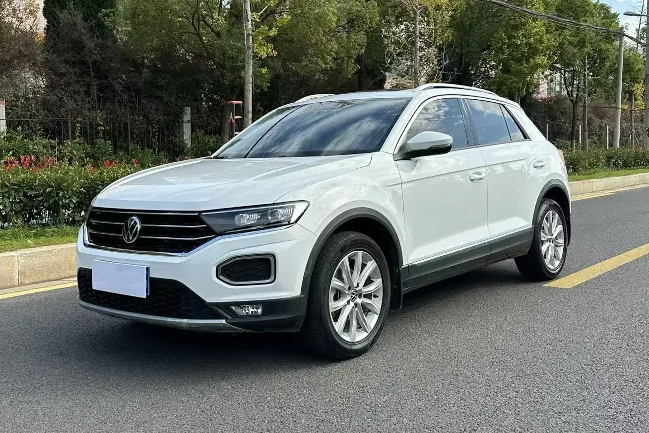 2021 Volkswagen T-Roc 1.4T 150HP L4 7DCT