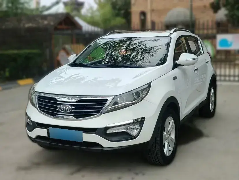 2016 Kia Sportage R 2.0L 165HP L4 6AT