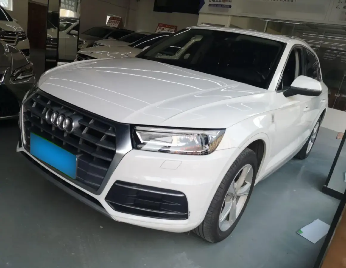 2018 Audi Q5L 2.0T 190HP L4 7DCT