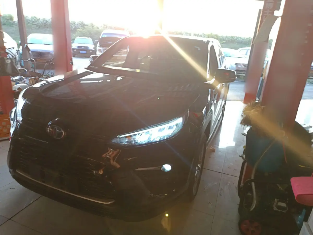 2020 Toyota Wildlander 2.5L 178HP L4 E-CVT Hybrid