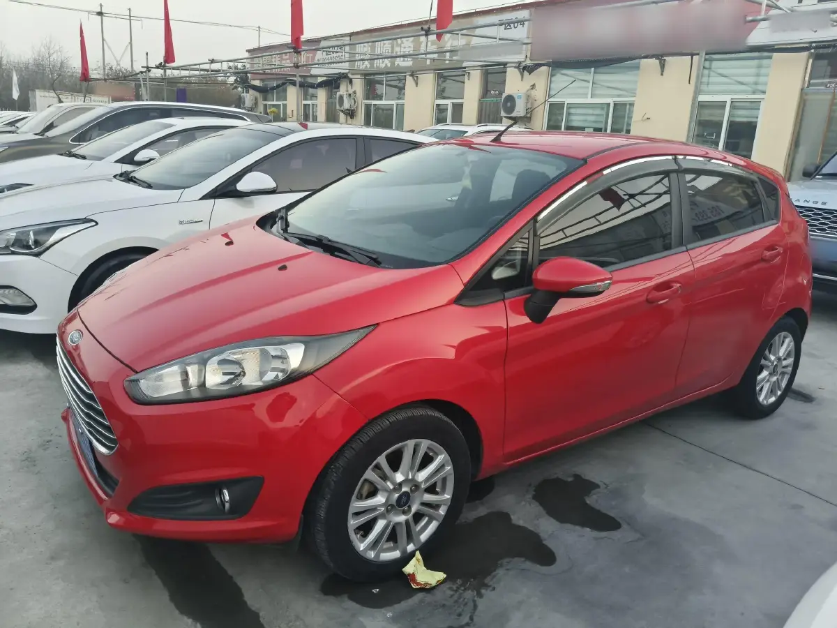 2013 Ford Fiesta 1.5L 110HP L4 6DCT