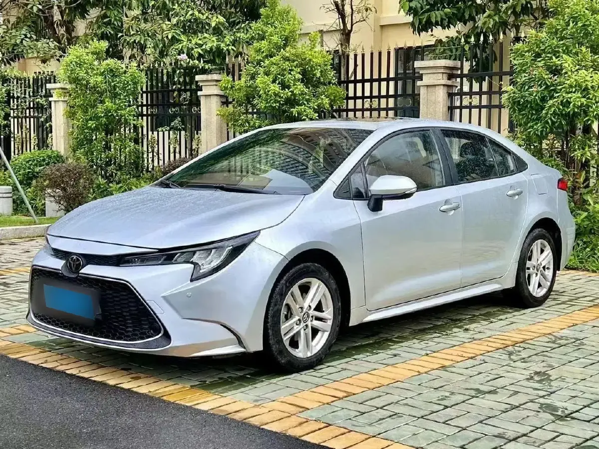 2019 Toyota Corolla 1.2T 116HP L4 CVT