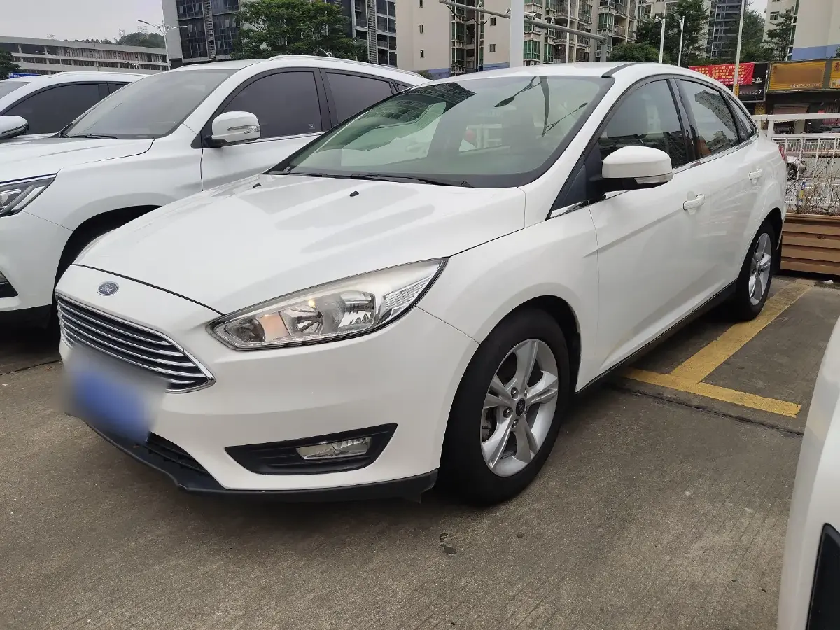 2017 Ford Focus 1.6L 125HP L4 6DCT