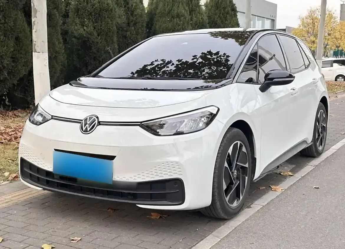 2024 Volkswagen ID.3 BEV 52.8KWH