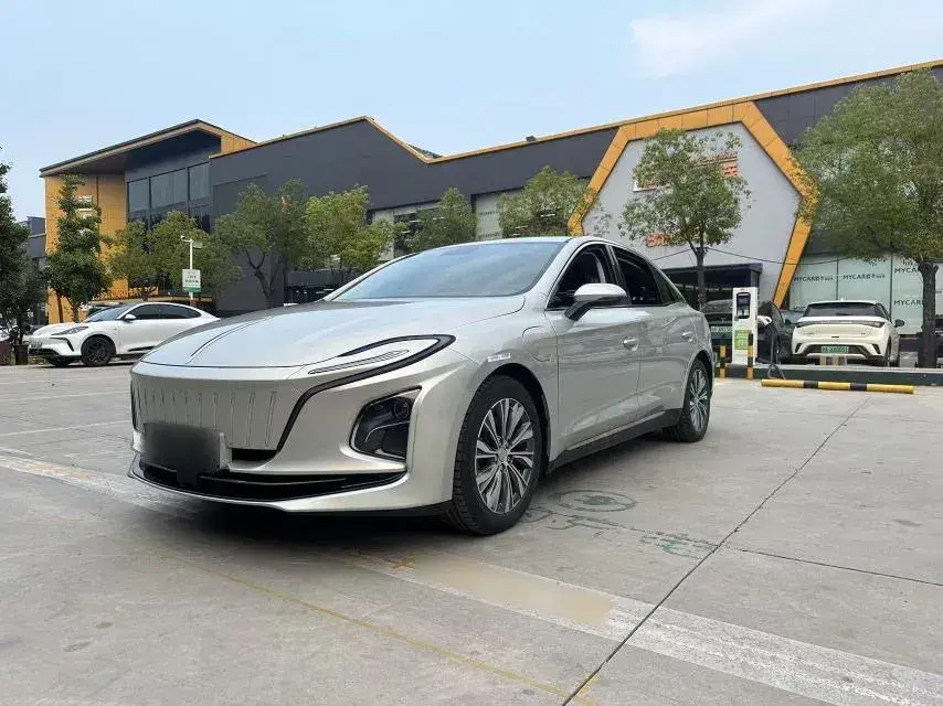 2023 HongQi E-QM5 BEV 82KWH