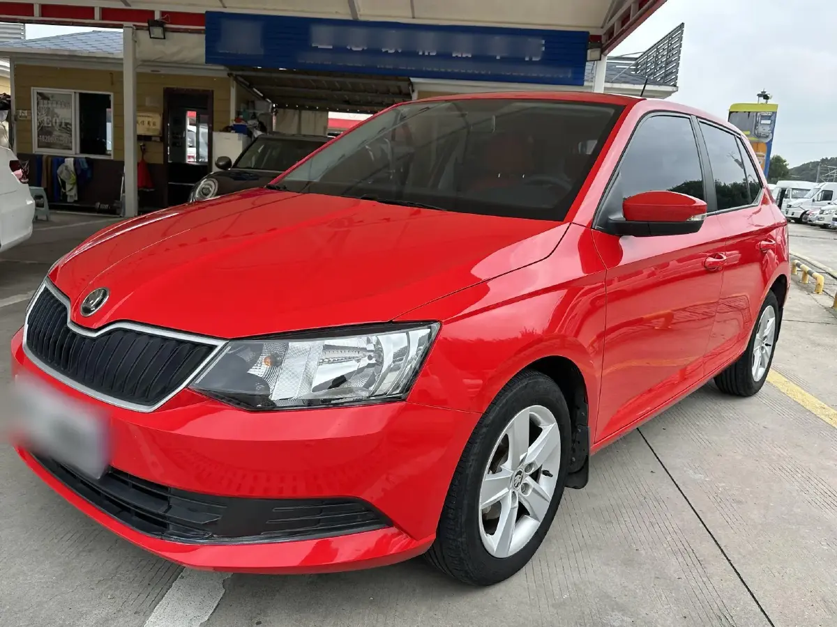 2016 Skoda Fabia 1.4L 90HP L4 6AT