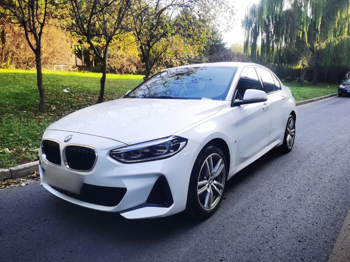 2020 BMW 1 Series 2.0T 192HP L4 7DCT
