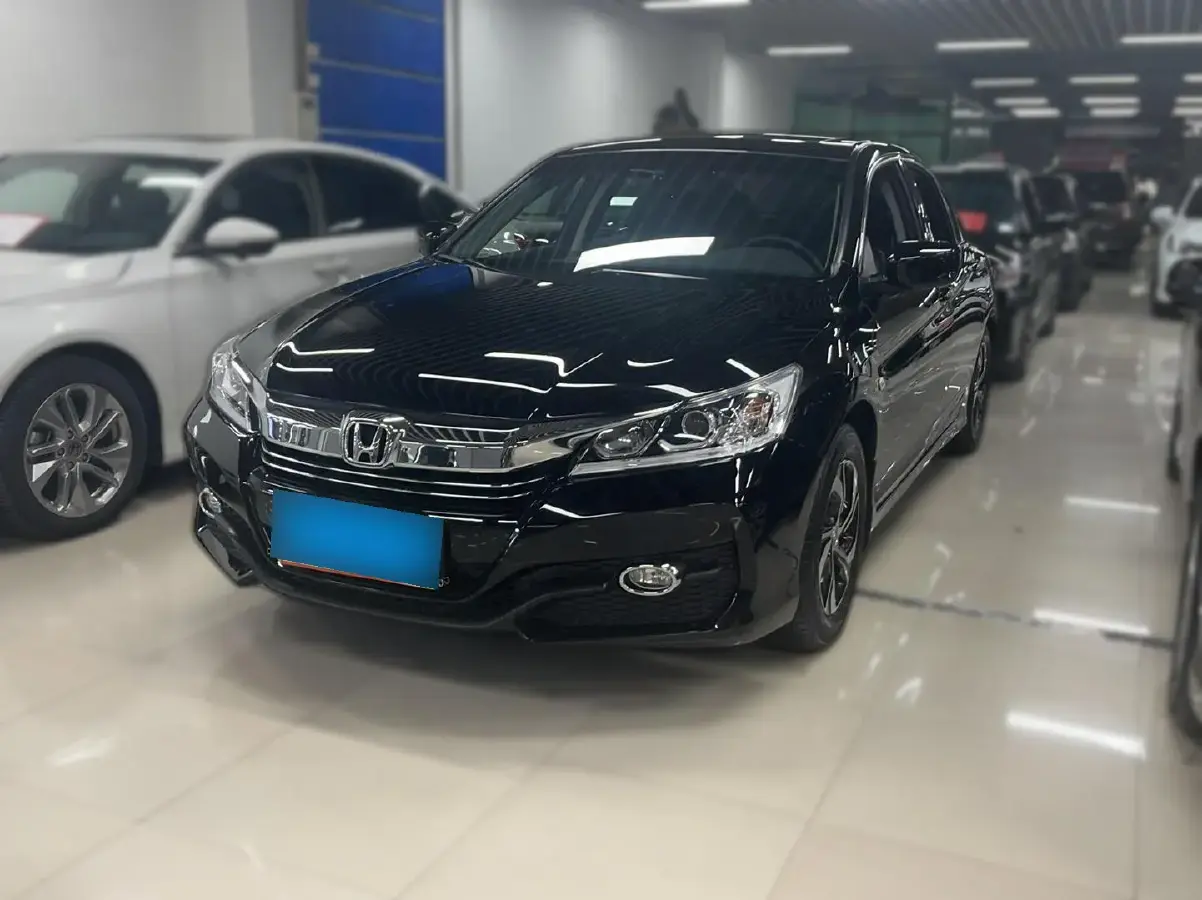 2016 Honda Accord 2.0L 155HP L4 CVT