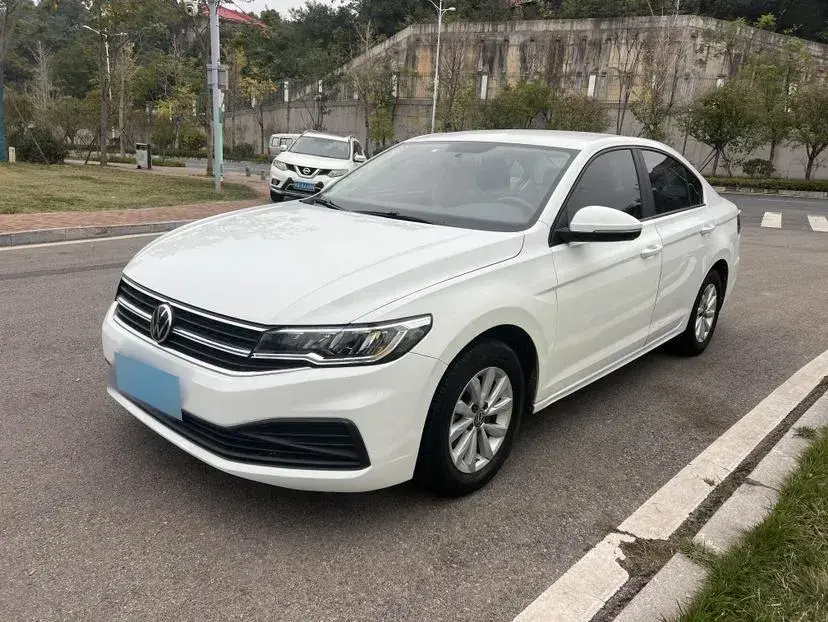 2021 Volkswagen Bora 1.5L 113HP L4 6AT