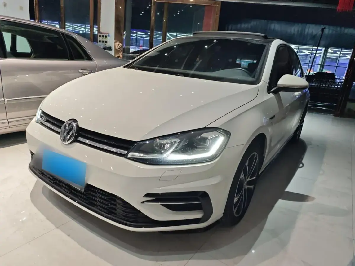 2019 Volkswagen Golf 1.4T 150HP L4 7DCT