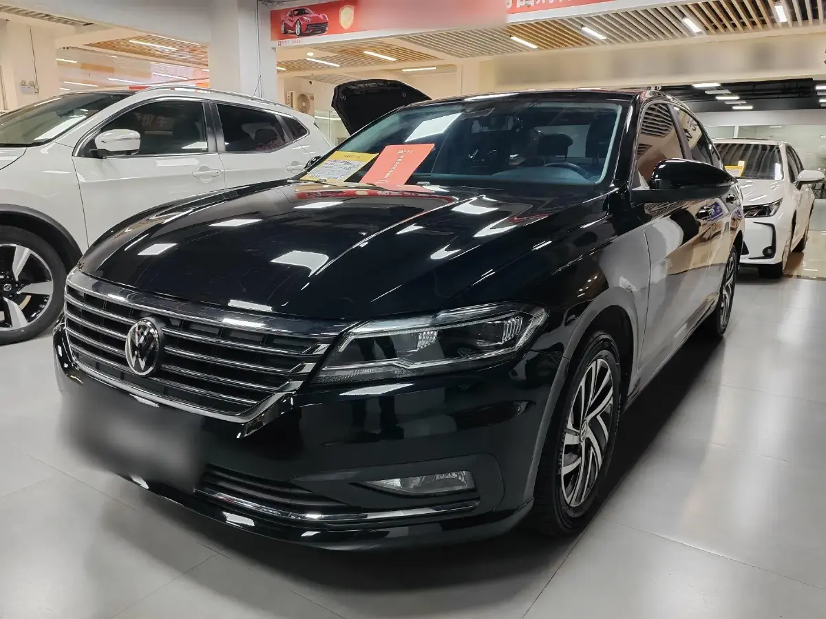 2022 Volkswagen Lavida 1.5L 113HP L4 6AT