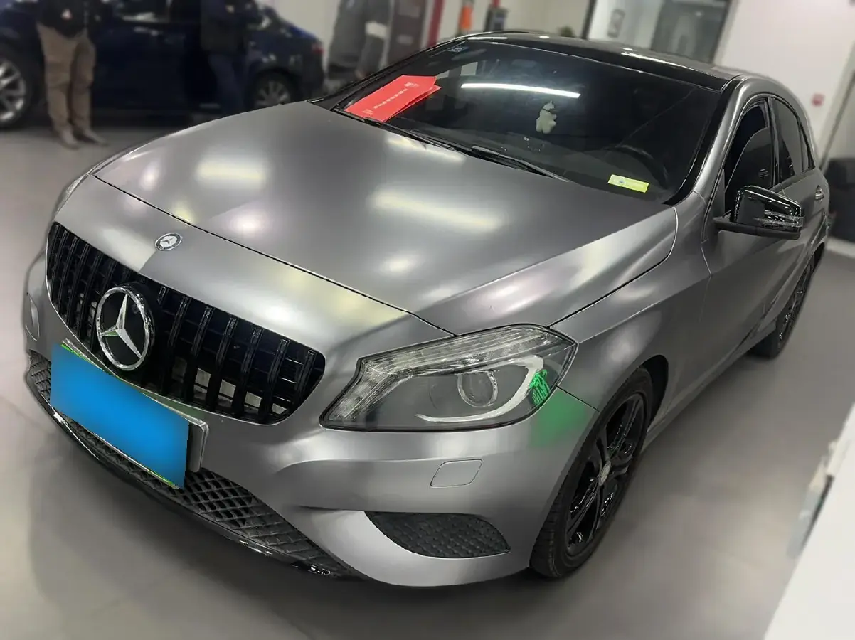 2013 Mercedes-Benz A Class 1.6T 156HP L4 7DCT