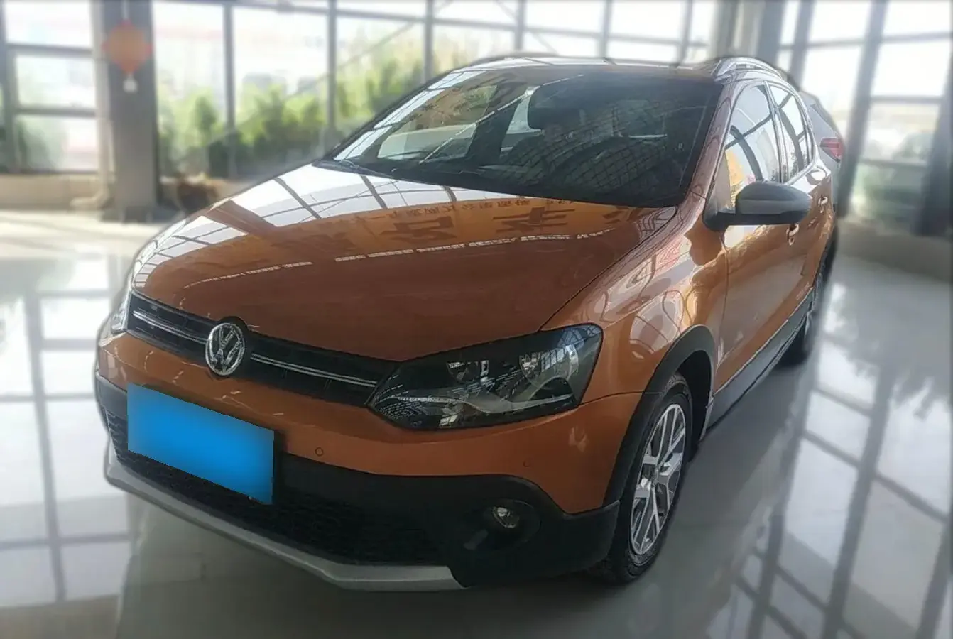 2014 Volkswagen Polo 1.6L 110HP L4 6AT