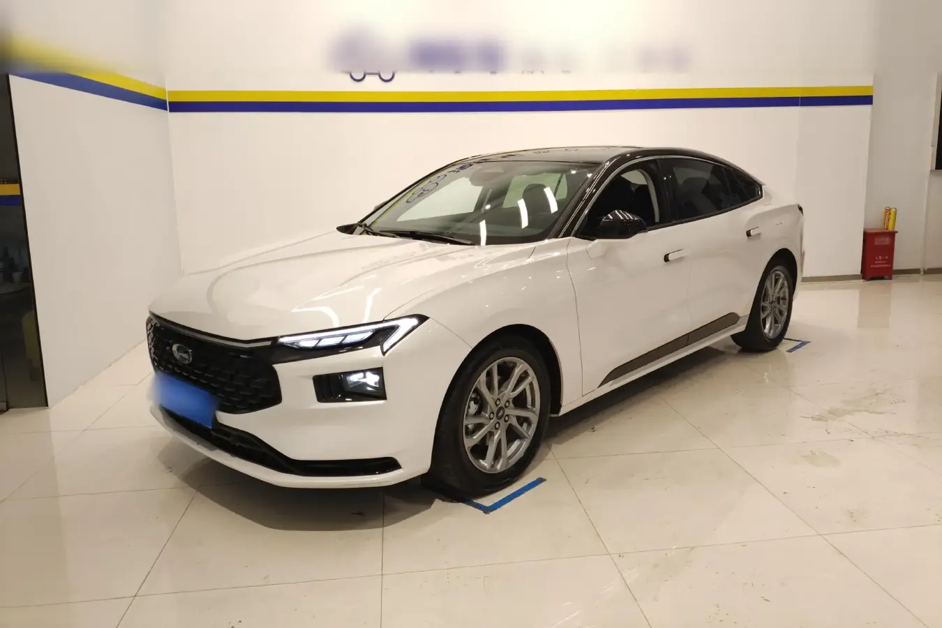 2023 Ford Mondeo 2.0T 254HP L4 8AT