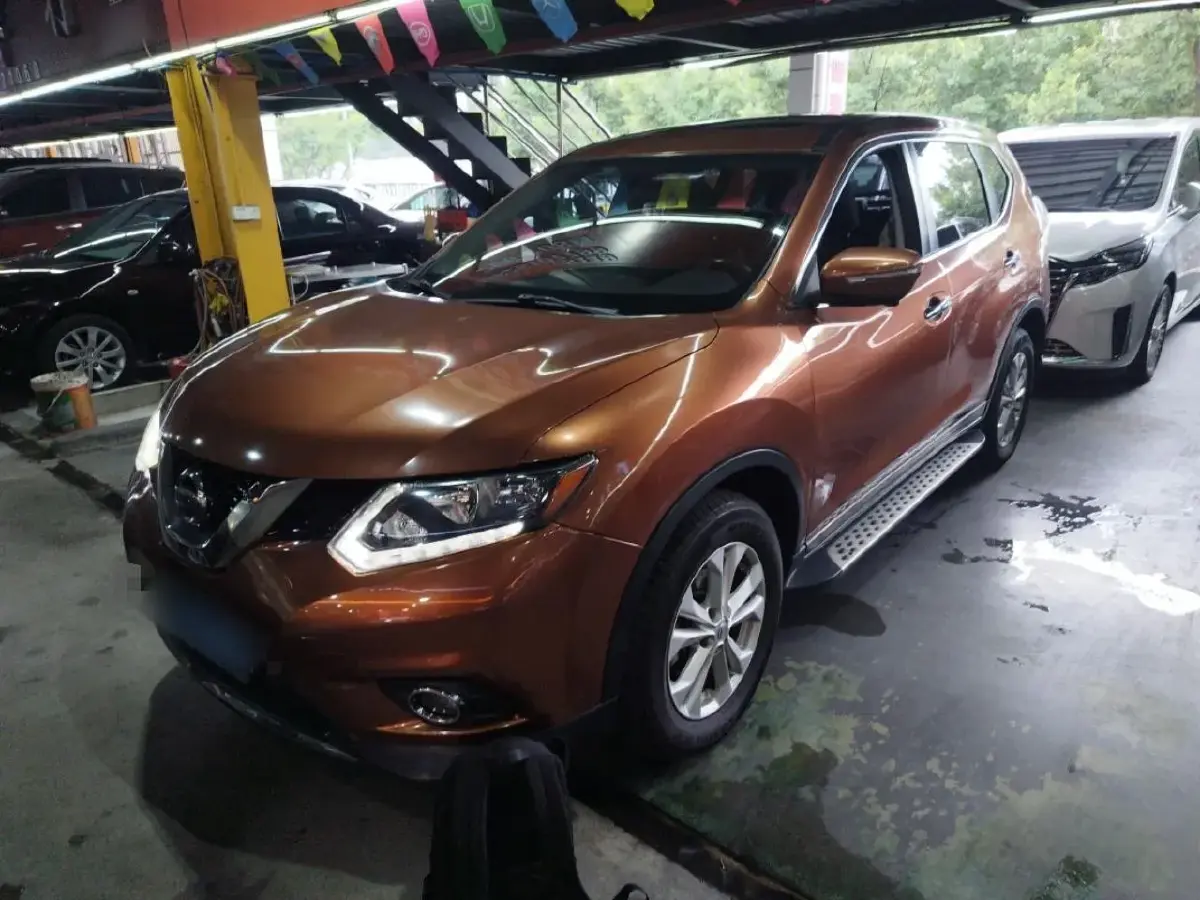 2014 Nissan X-Trail 2.0L 150HP L4 CVT