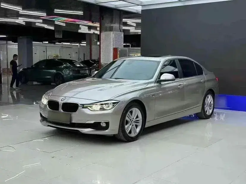 2017 BMW 3 Series 2.0T 184HP L4 8AT