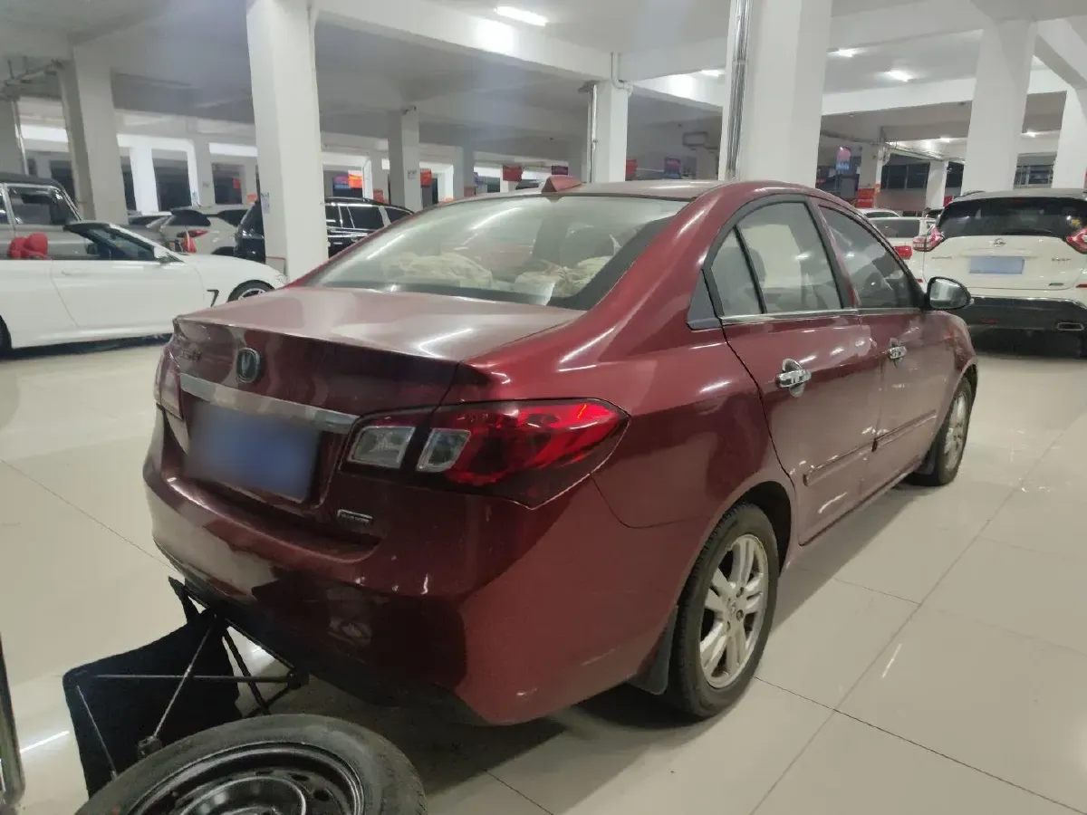 2012 ChangAn Alsvin V5 1.5L 114HP L4 5MT,autocango,china used car exporter,china ev exporter,chinese used car exporter,chinese used ev exporter