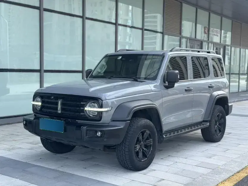 2021 Tank 300 2.0T 227HP L4 8AT